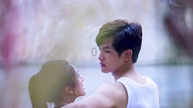 3D滚动球